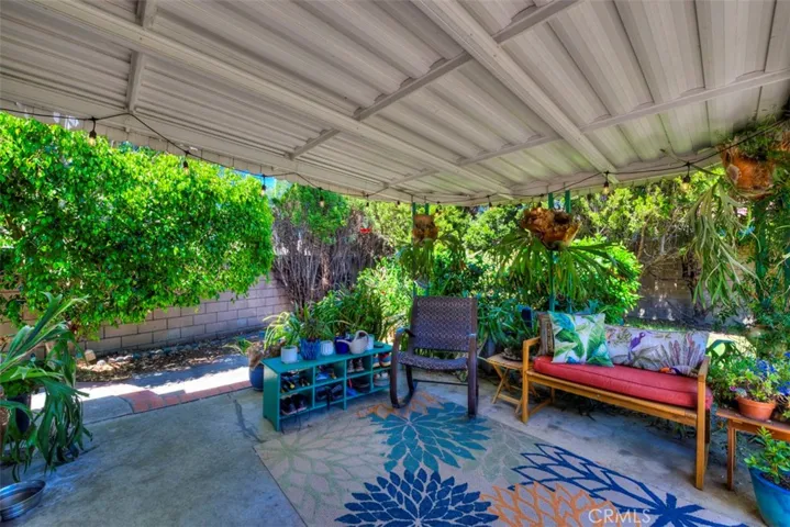 Backyard covered patio