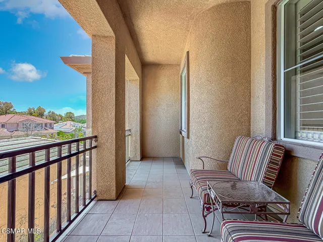 jBedroom4 and Balcony3