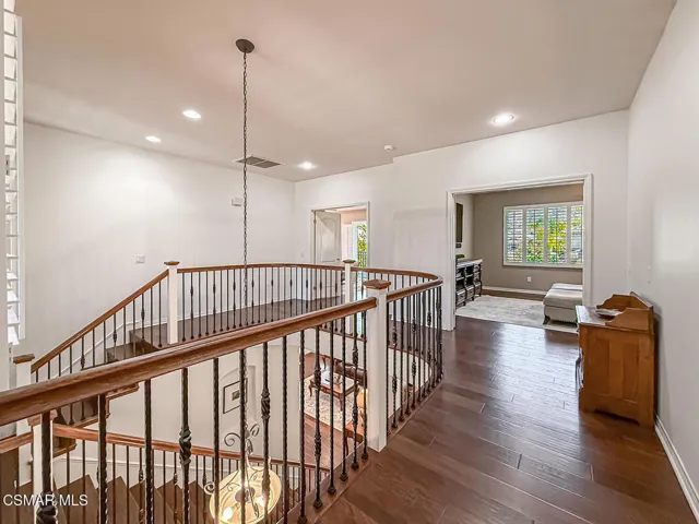 fStairs and Landing4