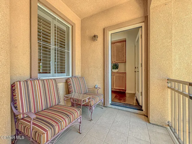 jBedroom4 and Balcony4