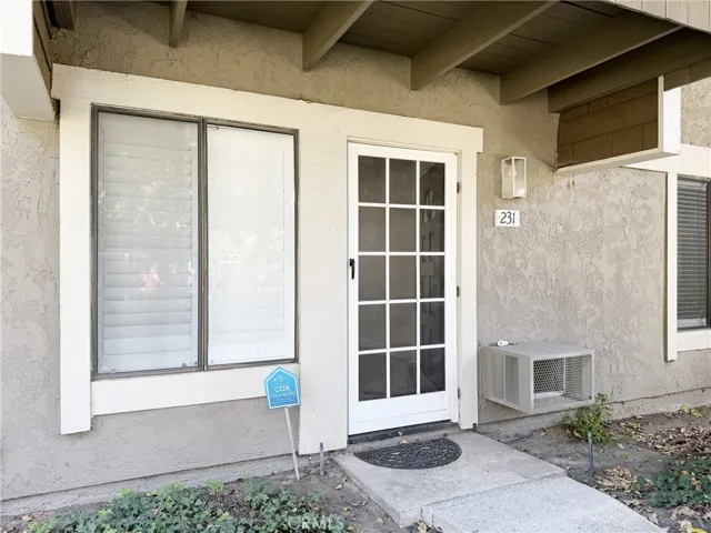 231 Springview, Irvine, California 92620