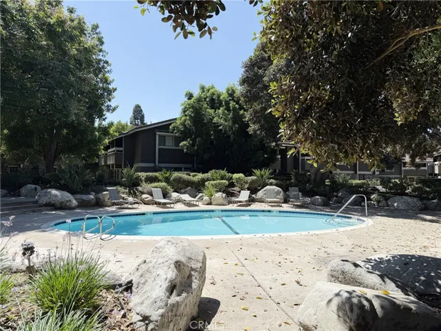 231 Springview, Irvine, California 92620