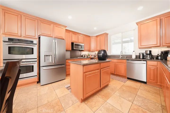 14443 Sleepy Creek Drive, Eastvale, California 92880