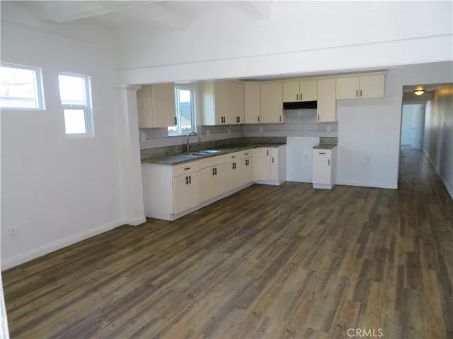 6506 Denver Ave., Los Angeles, California 90044