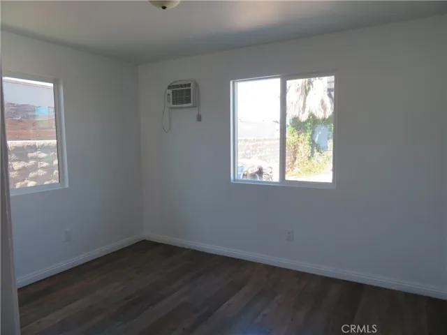 6506 Denver Ave., Los Angeles, California 90044