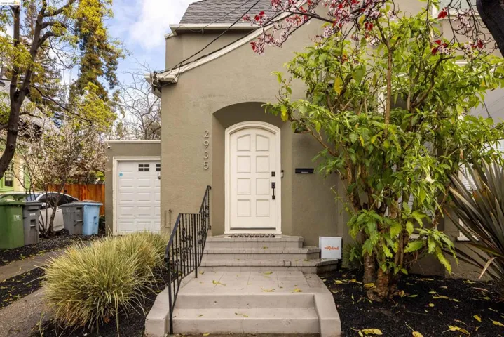 2935 Florence St, Berkeley, California 94705
