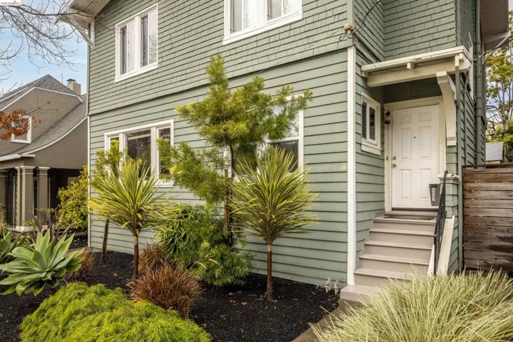2935 Florence St, Berkeley, California 94705
