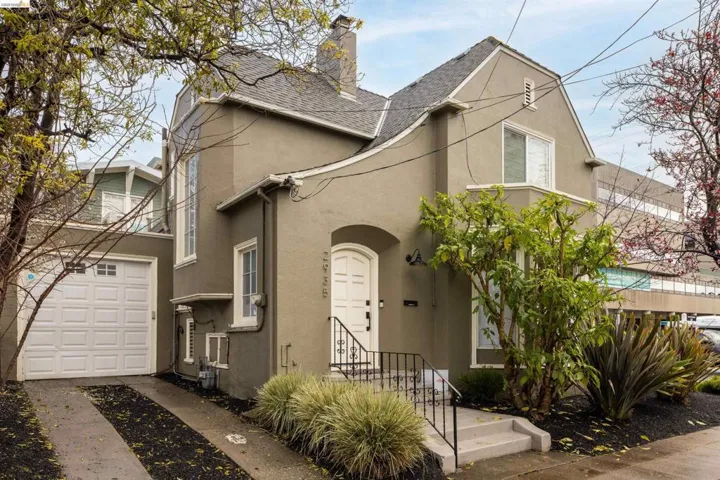 2935 Florence St, Berkeley, California 94705