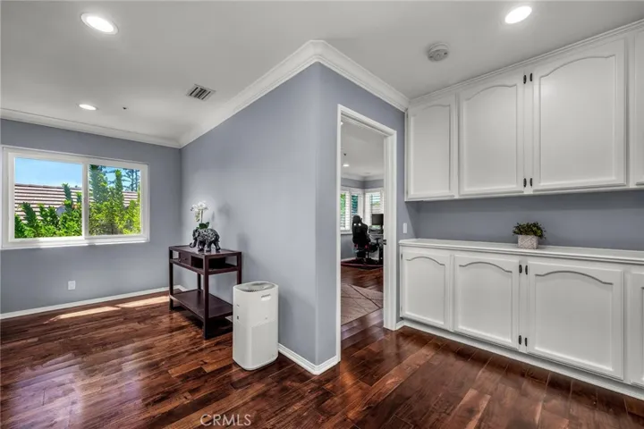 7015 Castle Peak Drive, West Hills, California 91307