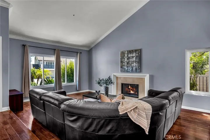 7015 Castle Peak Drive, West Hills, California 91307