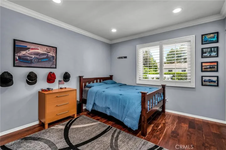 7015 Castle Peak Drive, West Hills, California 91307
