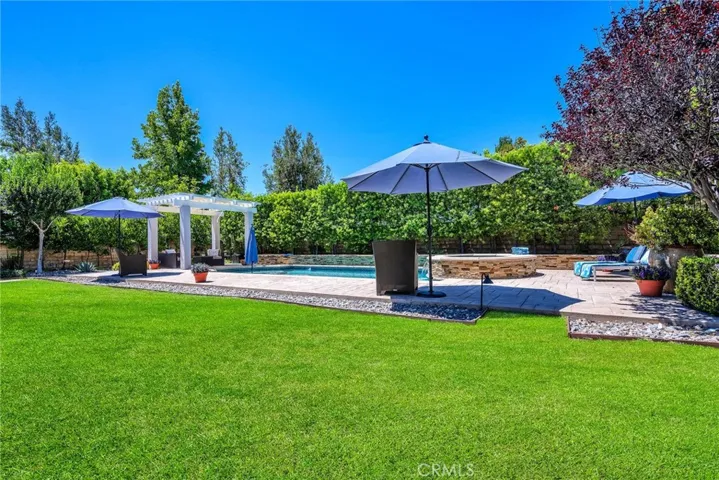 7015 Castle Peak Drive, West Hills, California 91307
