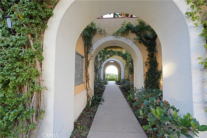 16 Savona Court, Newport Coast, California 92657