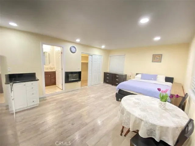 1602 S Glendora Avenue, Glendora, California 91740