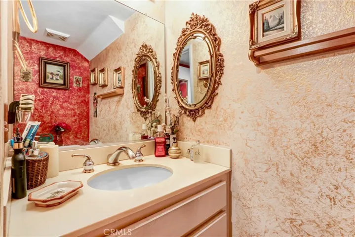 26689 Dry Falls, Corona, California 92883