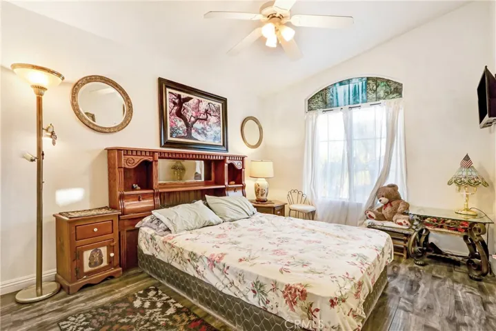 26689 Dry Falls, Corona, California 92883