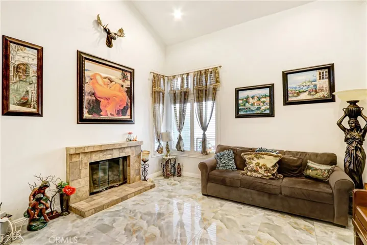26689 Dry Falls, Corona, California 92883