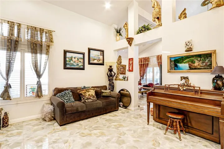 26689 Dry Falls, Corona, California 92883