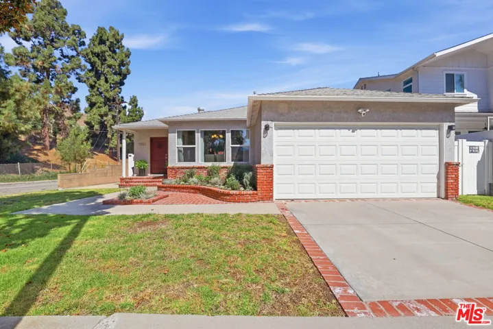 11521 Patom Drive, Culver City, California 90230