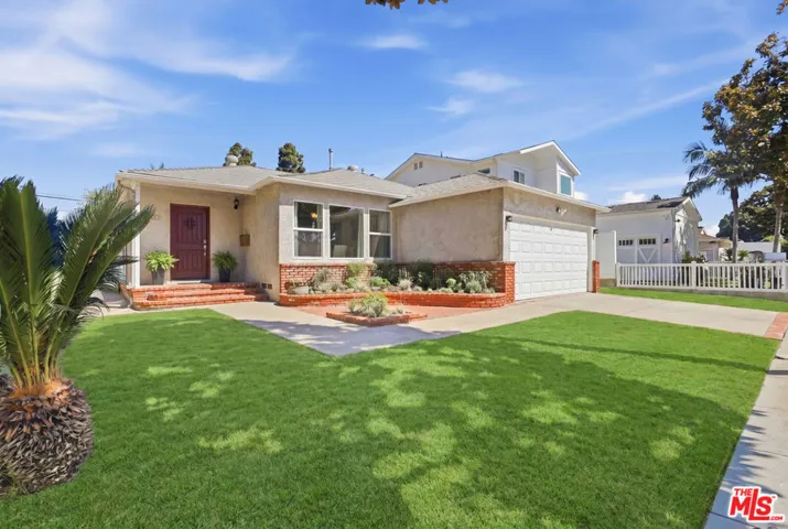 11521 Patom Drive, Culver City, California 90230