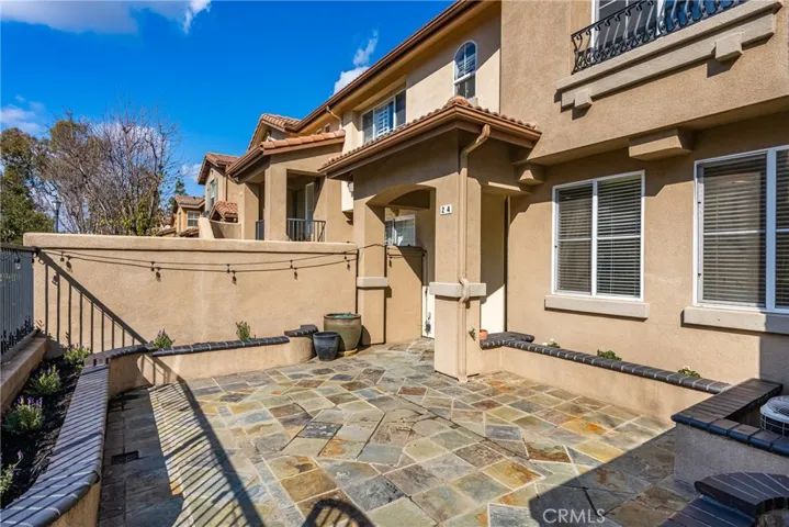 24 Crestline 103, Irvine, California 92602