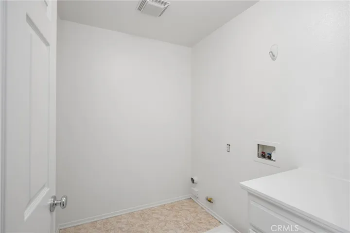 24 Crestline 103, Irvine, California 92602