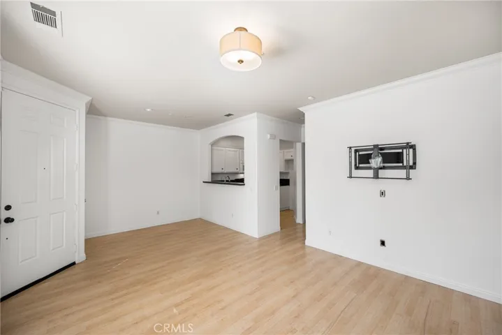 24 Crestline 103, Irvine, California 92602