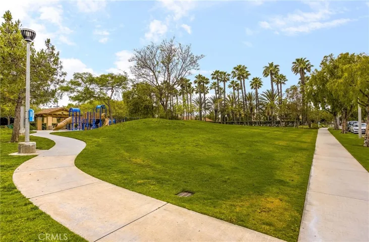 24 Crestline 103, Irvine, California 92602