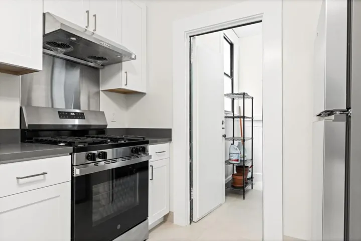 1830 Anza Street 3, San Francisco, California 94118