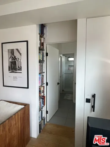 1001 Main Street, Venice, California 90291