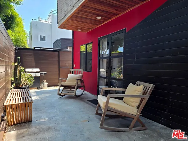 1001 Main Street, Venice, California 90291
