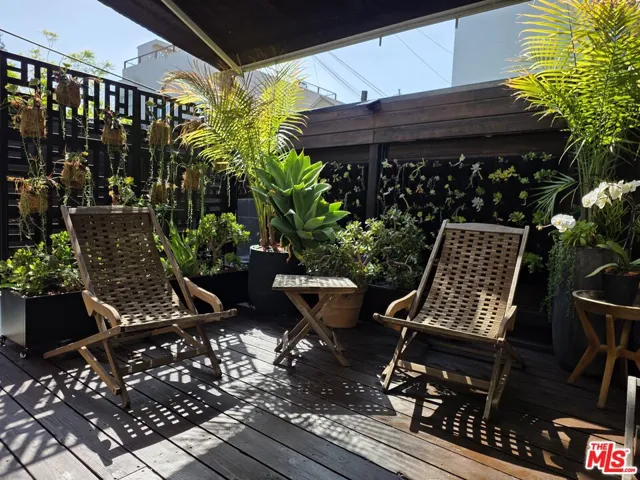 1001 Main Street, Venice, California 90291