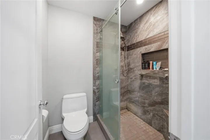 2nd bathroom shower