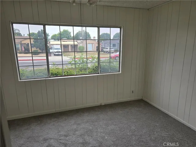 Front Unit - Bedroom 3