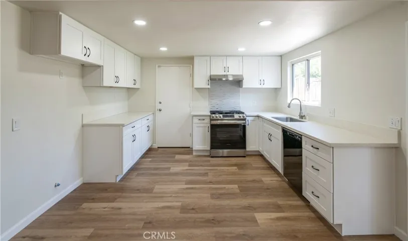 1460 N Towne, Claremont, California 91711