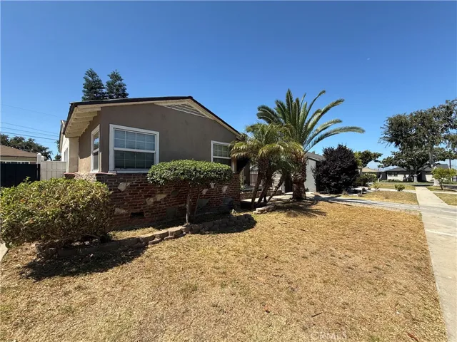 1718 W 109th, Los Angeles, California 90047