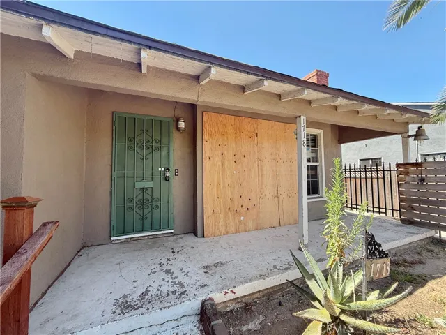 1718 W 109th, Los Angeles, California 90047
