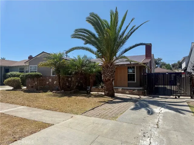 1718 W 109th, Los Angeles, California 90047