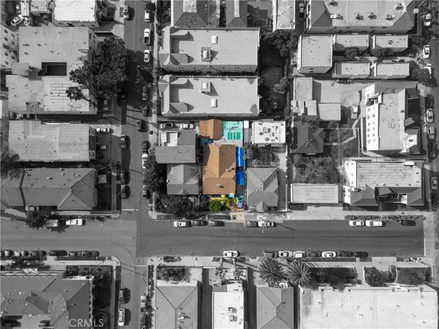 4452 Rosewood Avenue, Los Angeles, California 90004