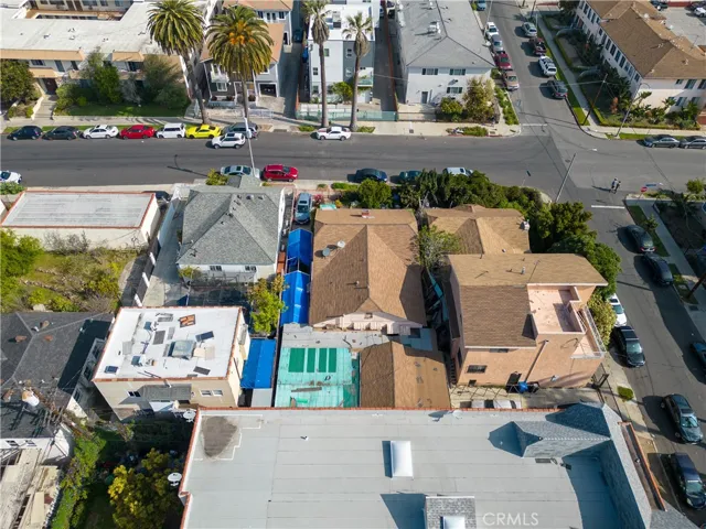 4452 Rosewood Avenue, Los Angeles, California 90004