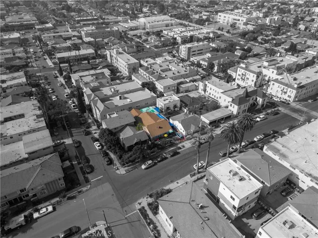 4452 Rosewood Avenue, Los Angeles, California 90004