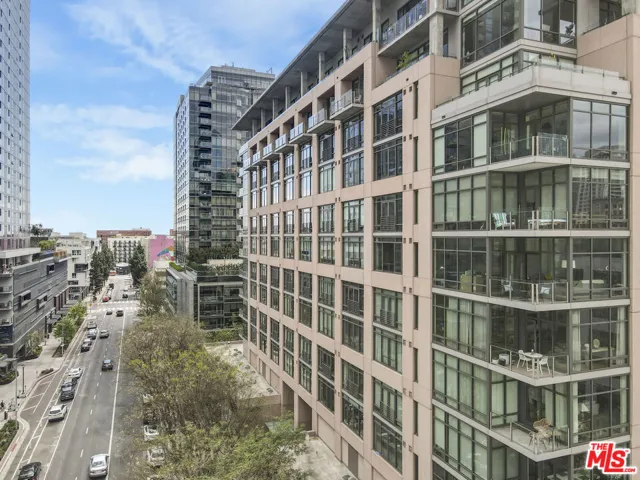 1111 S Grand Avenue 1115, Los Angeles, California 90015