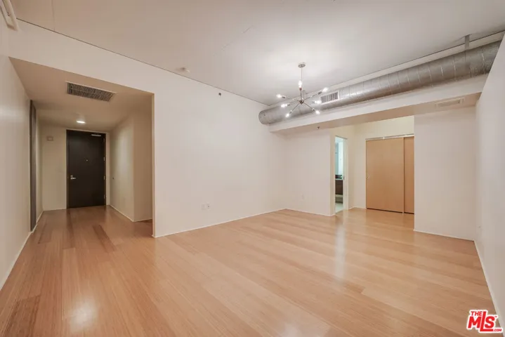 1111 S Grand Avenue 1115, Los Angeles, California 90015