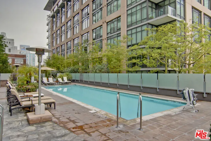 1111 S Grand Avenue 1115, Los Angeles, California 90015