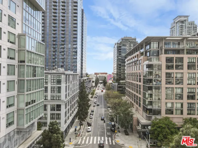 1111 S Grand Avenue 1115, Los Angeles, California 90015