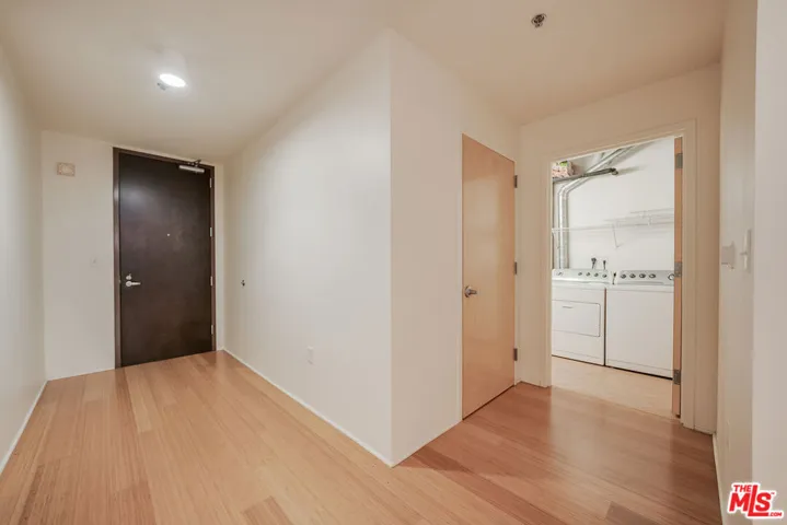 1111 S Grand Avenue 1115, Los Angeles, California 90015