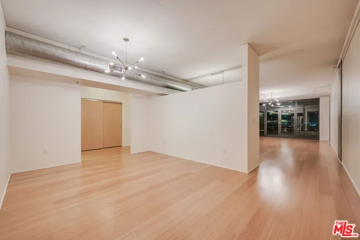 1111 S Grand Avenue 1115, Los Angeles, California 90015