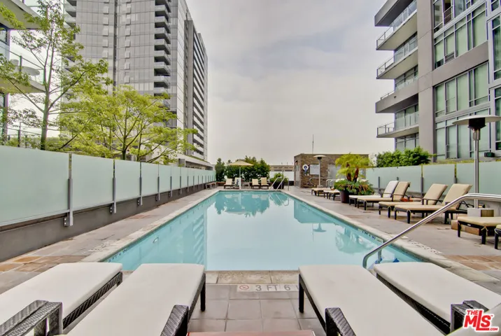1111 S Grand Avenue 1115, Los Angeles, California 90015