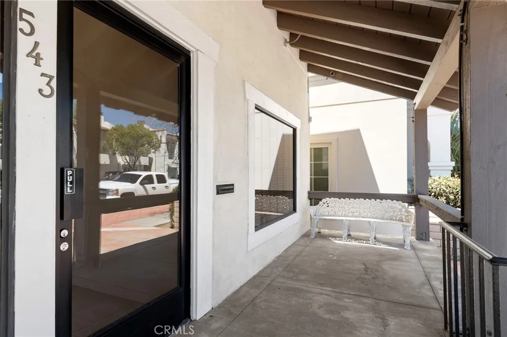 543 S Brea