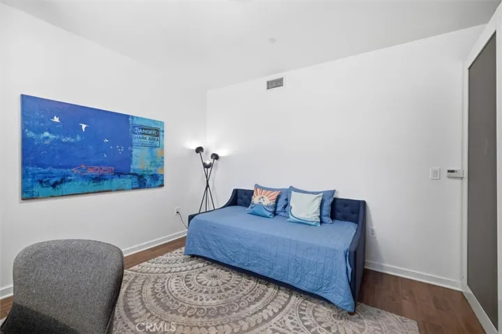 13045 Pacific Promenade 102, Playa Vista, California 90094